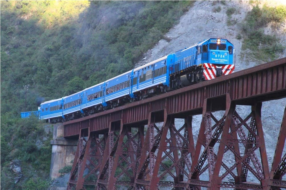 Поезд в облака (Tren a las Nubes)