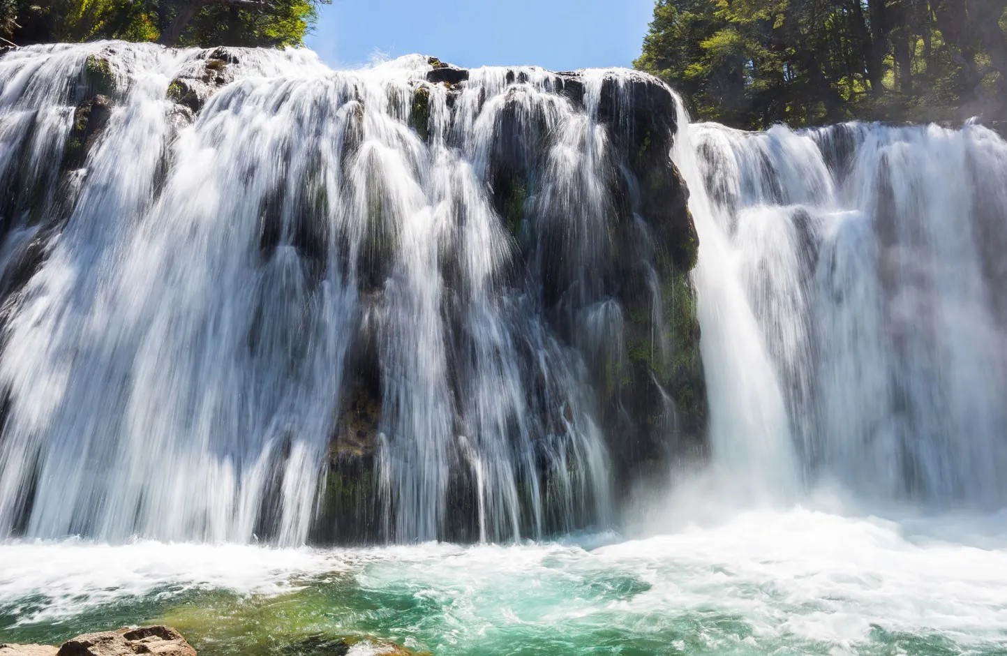 Cascada Ñivinco y Pichi Traful