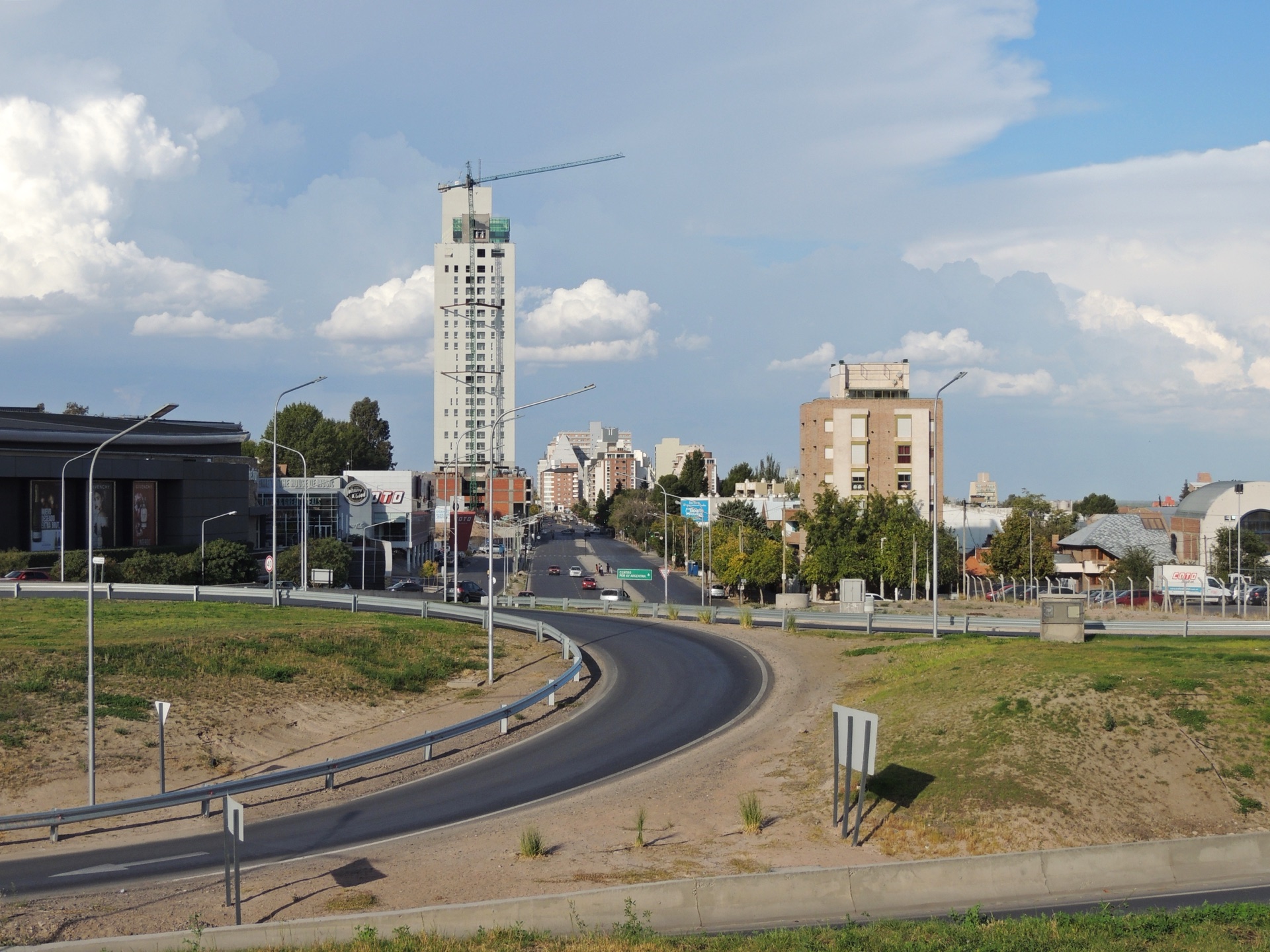 Неукен